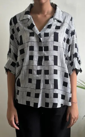 Black & White Geometric Print Top